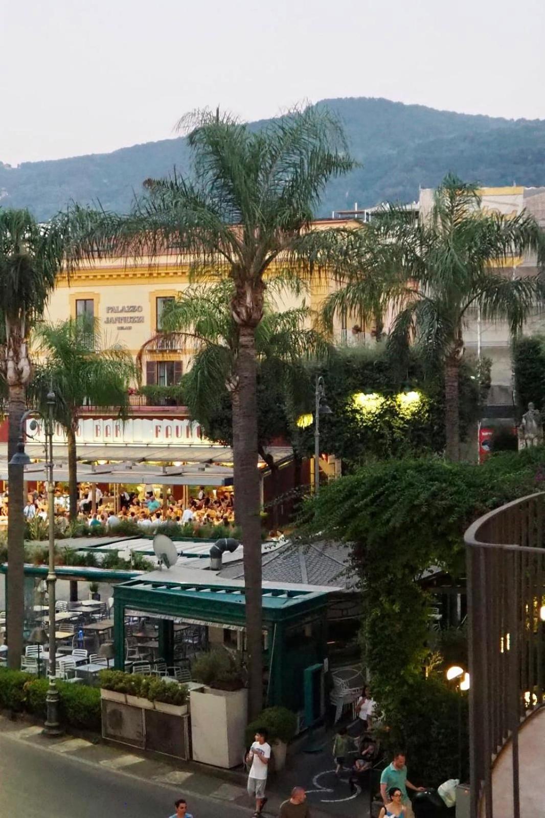 Grace Suites Sorrento Eksteriør bilde