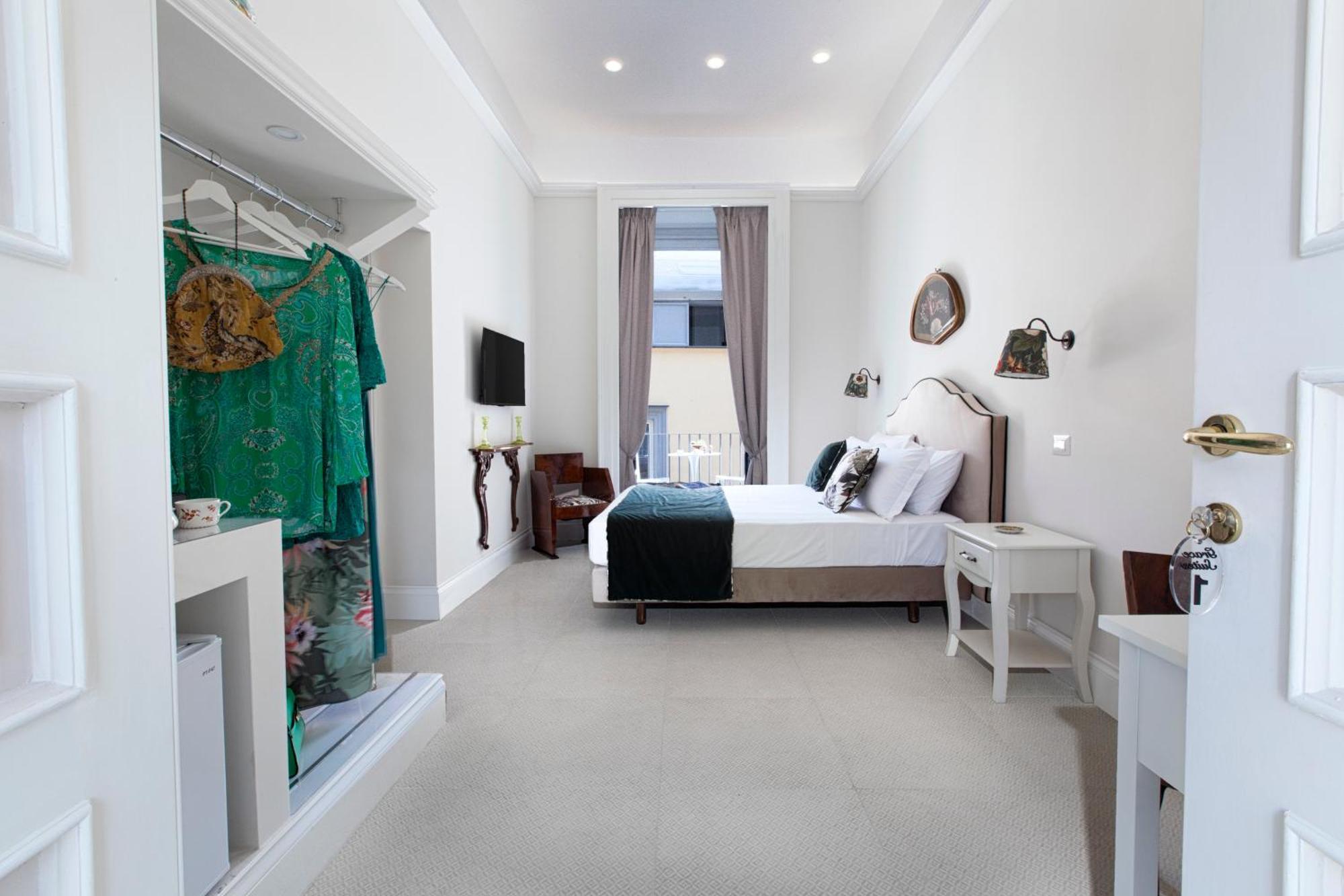 Grace Suites Sorrento Eksteriør bilde